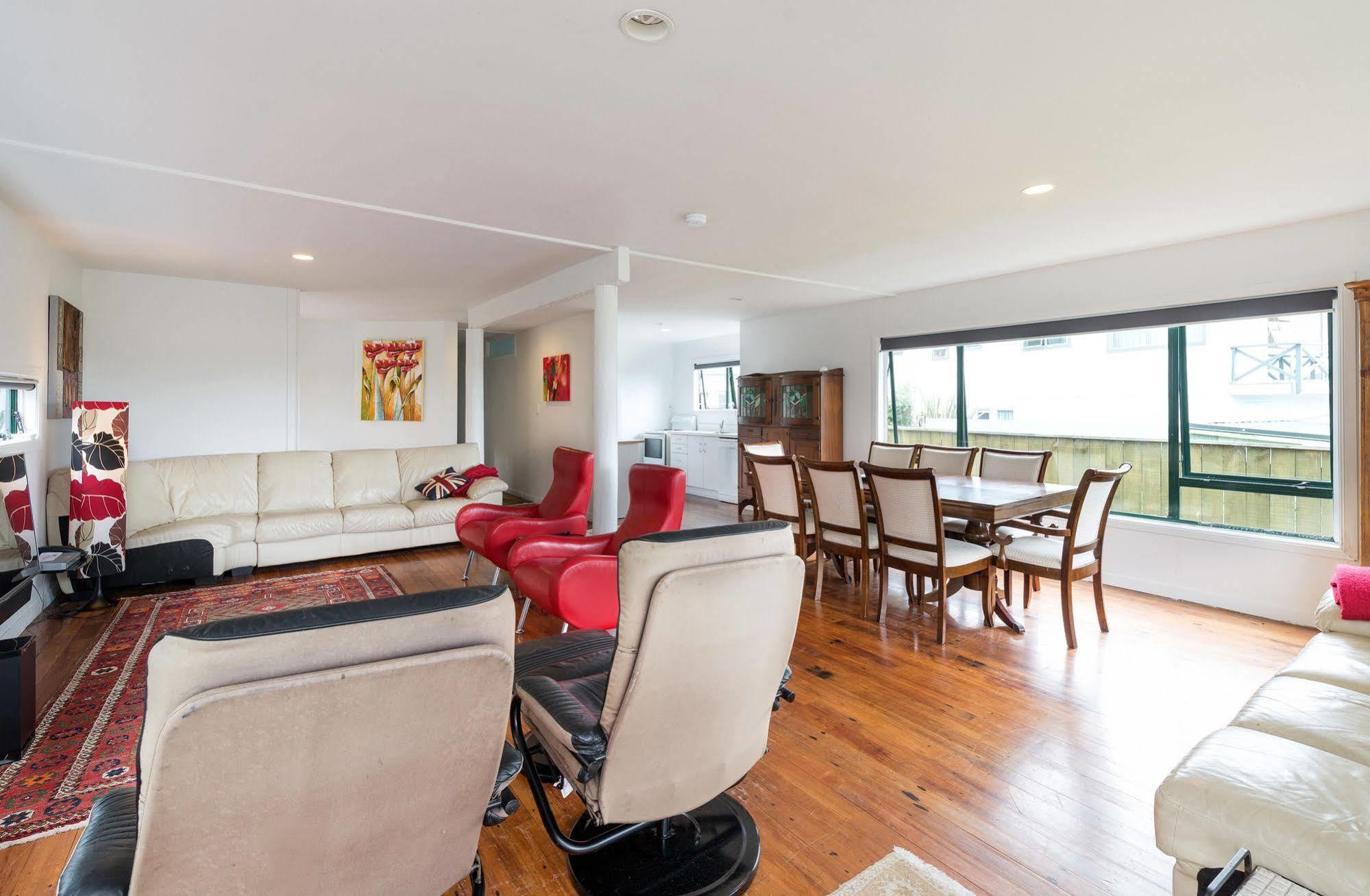 Lakeside City Apartments - Penthouse And Studio 로토루아 외부 사진